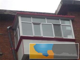 群力维修塑钢窗换胶条修门安装玻璃修门安纱窗