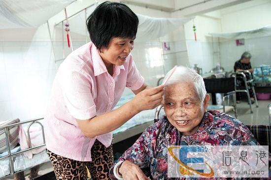 安庆住家老人陪护家政公司电话