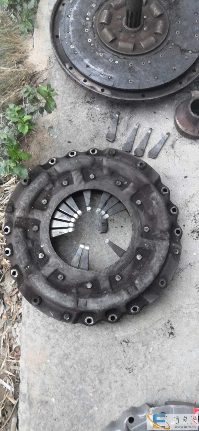 维修货车 流动补胎 汽车搭电 拖车救援 维修各种汽车