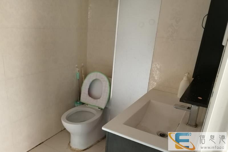 融科心贻湾,小区环境好,临近公园,交通便利 融科心贻湾,小区环境好,临近公园,交通便利